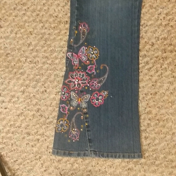 Arizona Jeans Company, Girls size 14.5 plus, embellished flare leg jeans - Picture 2 of 6